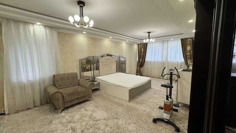 Сдаётся квартира на Метро Шахристан‼️<br />
Ориентир - Корзи