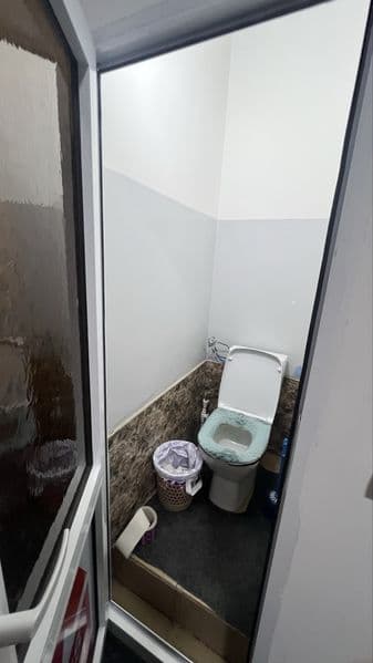 Beruniy va tinchlik metro oʻrtasida joylashgan yonida sartar — фото 2