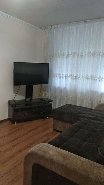 Аренда своя 1-ком квартира Шота Руставели, рядом парк Бобура