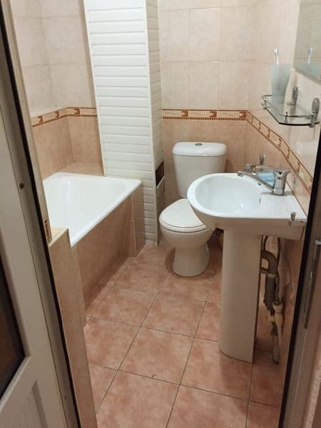 Сдаю квартиру 1/1/4 , переделанная в 2,ремонт, мебель, техни — фото 3