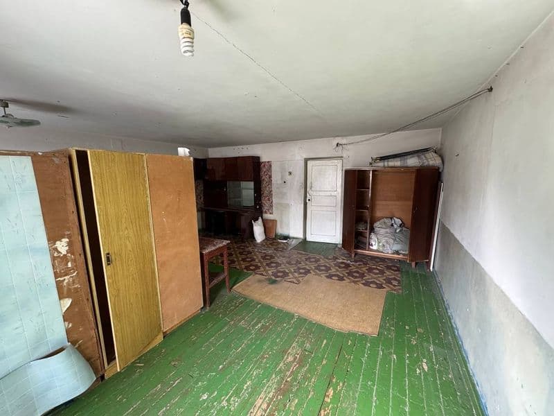 Mirzo Ulugbek katelniyda<br />
1 xona 33 kv.m<br />
Pustoy u — фото 2