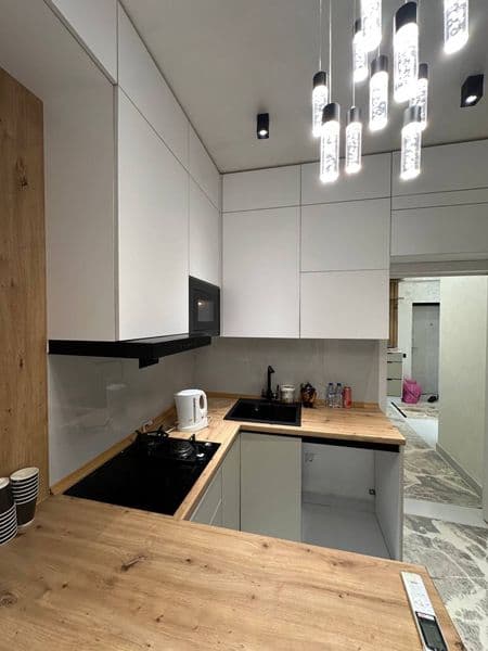 Мактумкули куча да арендага квартира берилади 2 хора хамма ш