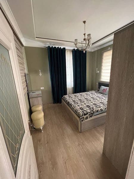 Yakkasaroyda uy ijaraga beriladi 3 hona uy toza akuratniy Ha