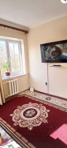 Сдам двушку с техникой частично с мебелью. На долгий срок.