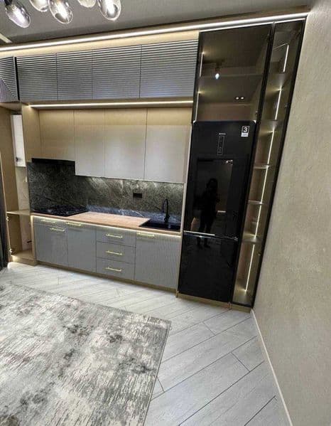 3 комнатную квартиру на 6 этаже,<br />
В квартире есть все н — фото 4