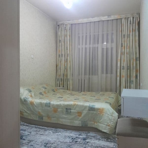 Аренда метро Хамза двух комнатная.  Есть телевизор холодильн — фото 4