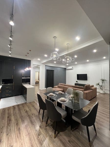 Ц-4 жк Достлар Алайски в Сдаётся в аренду Шикарная квартира