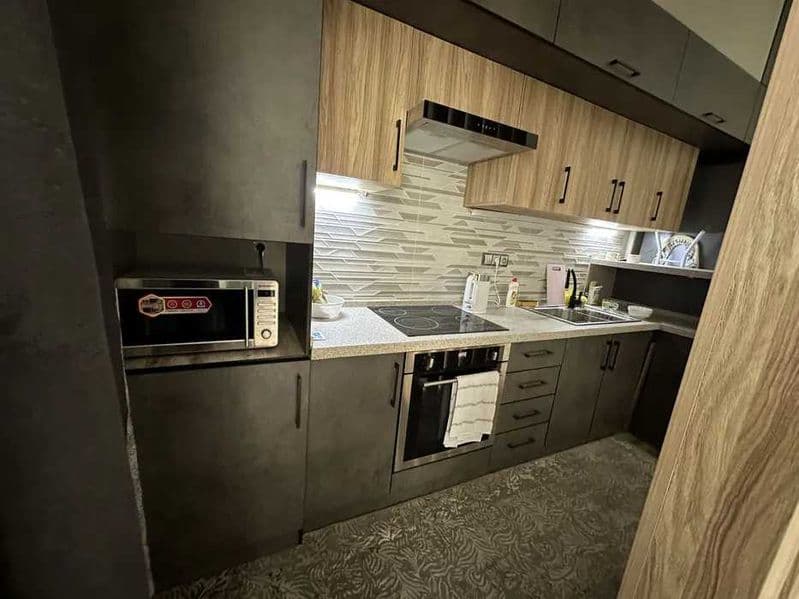 квартира студия с шикарным видом с балкона