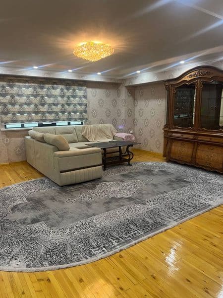 Аренда 3/2/9 Цена: 800$<br />
Яккасарайский район<br />
РУВД