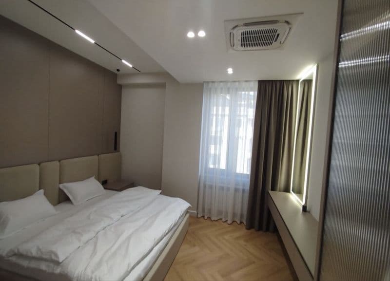 • Район:Мирзо Улугбекский<br />
• Ориентир: Алайский базар<b — фото 3