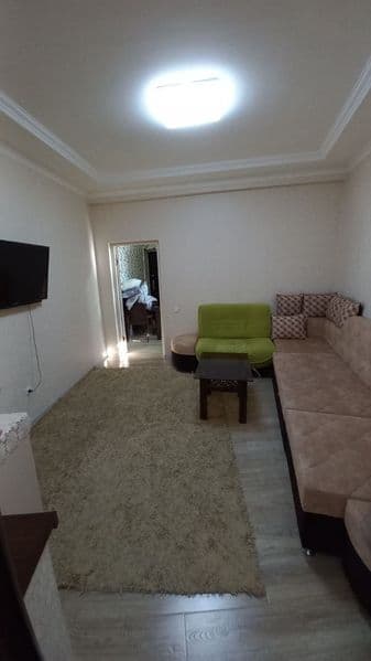 1 хона квартира ижарага берилади. Яшаш учун хамма шароити бо