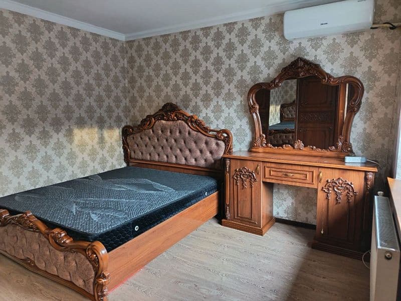 Hamma sharoitlari bor!<br />
Konditsioner, kir moshina, mebe