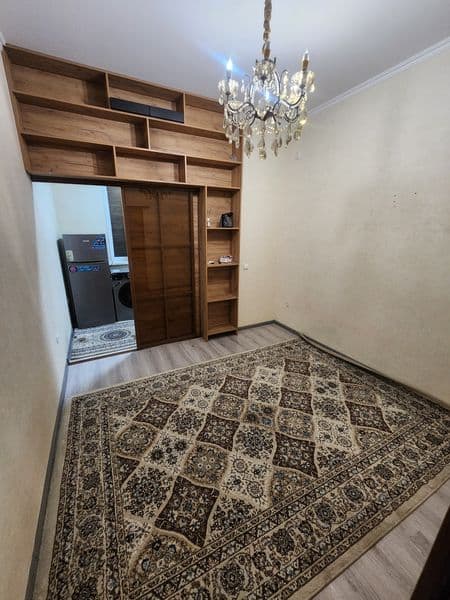 Kv ijaraga beriladi 1 xonali lakatsiya yaxshi joyda joylashg