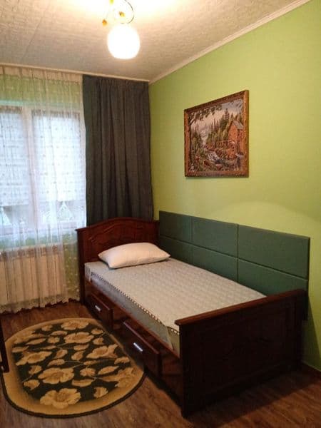 Срочно! Сдам комнату в трех комнатной квартире, Русскоговоря