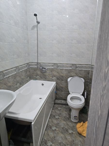 1 хона 4 этаж 10 этажка навастройка Шота Руставли йул юзида. — фото 4