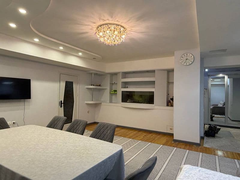 Ц-4<br />
Ориентир: школа 5<br />
4х комнатная <br />
Этаж 7 — фото 2