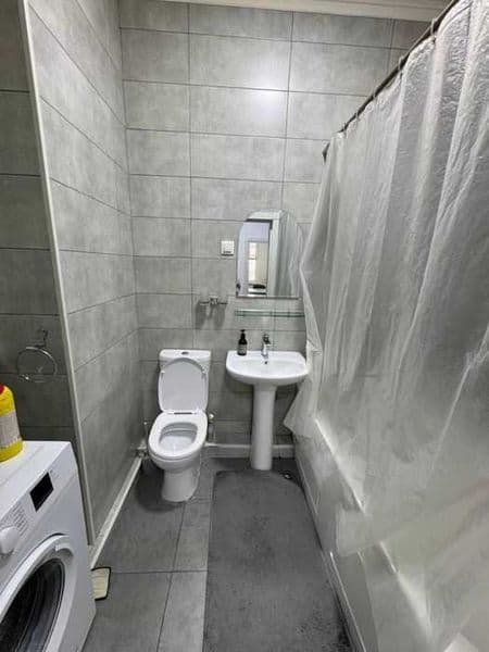 Срочно сдается <br />
<br />
Район: Мирабадский<br />
Адрес: — фото 4