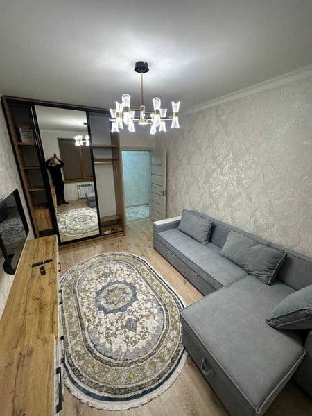 Сдаётся шикарная 1-комнатная квартира в Новостройка<br />
<b — фото 2