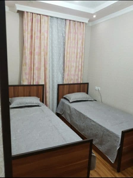 Сдаётся 3 комн. квартира на 2 этаже 4 этаж. дома,  квартира  — фото 3