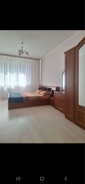 Чиланзарский р-н 8-квартал<br />
Маклерские 150$<br />
Комна — фото 2