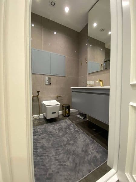 Квартира полностью обставлена мебелью и техникой звоните ест — фото 4