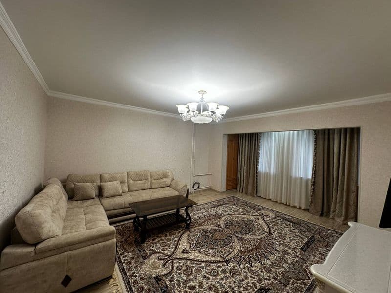 Сдается квартира массив Айбек ремонт,мебель,техника отличная