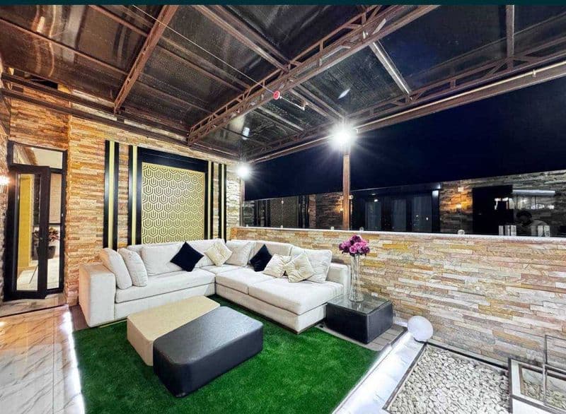 • Район: Шайхантахур<br />
• ЖК: Gardens<br />
• Комнат: 3<b