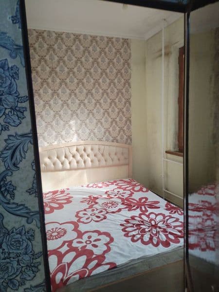 Ijtaga kvartera uzoq muddatga. <br />
1-xona<br />
3- etaj<b