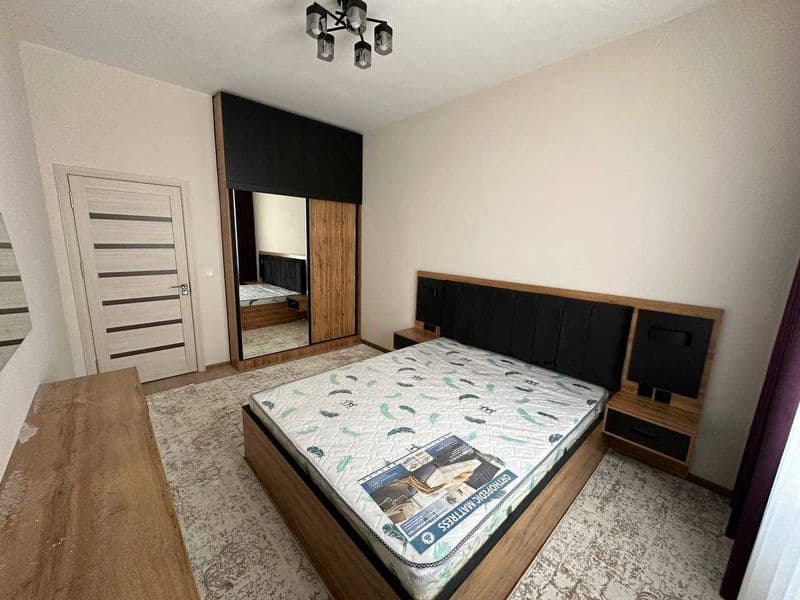 Сдается квартира для семейных<br />
<br />
• Район: Алмазар<