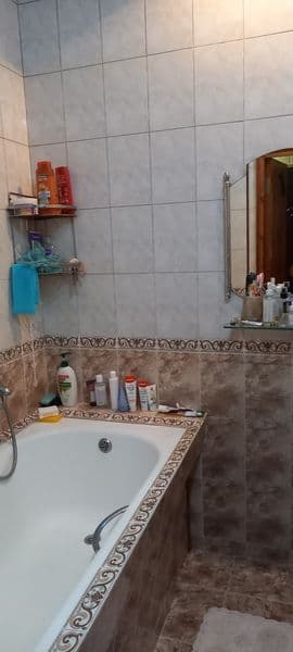 Аренда. Чиланзар-11. 2в3ком<br />
Учтепинский район <br />
Ф