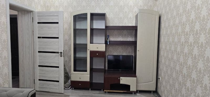 Аренда одна комнатная квартира.  Новостройка.  Есть телевизо — фото 3