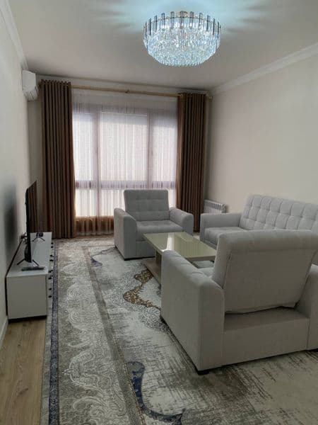 АРЕНДА <br />
3x ком. квартира 85м²<br />
<br />
Адрес: Алма