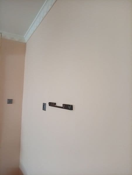 Сдается в аренду 1 ком с 2 балконами 2х3 на Сергели 7. Стира