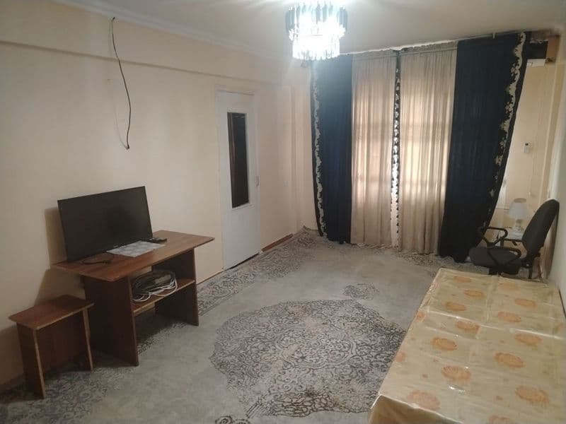 Uy qulay joyda joylashgan,maktab,bog'cha,poliklinika,magazin — фото 2