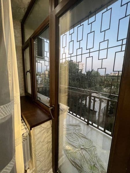 Сдам Кв-2ком-5-10.<br />
Квартира с обстановкой. <br />
Лифт — фото 2