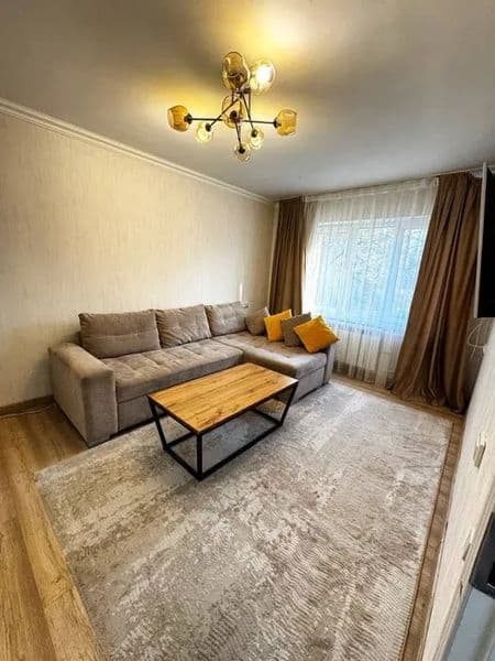 Сдаётся КЛАССНАЯ квартира<br />
<br />
• Район:Юнусабадский<