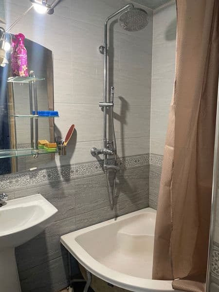 Двухкомнатная сделанная в Однукомнатную<br />
Большую комнат — фото 3