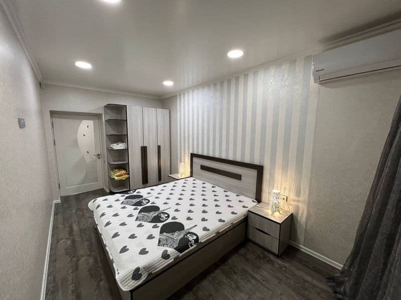 Ойбек Корейское посольство 2/2/4 60м2 700$<br />
Без животны — фото 3