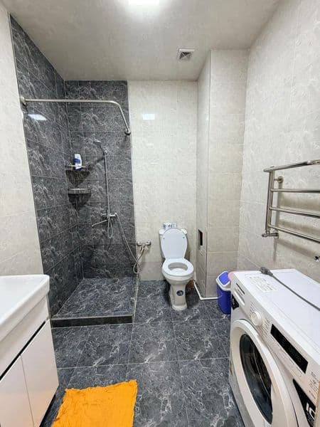 Район: Учтепинский <br />
<br />
Кўча: Литературный <br />
< — фото 5