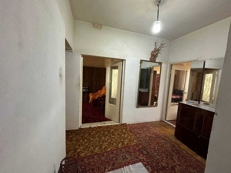 Сдаётся в Аренду  <br />
<br />
2 - комнатный  <br />
2 - эт