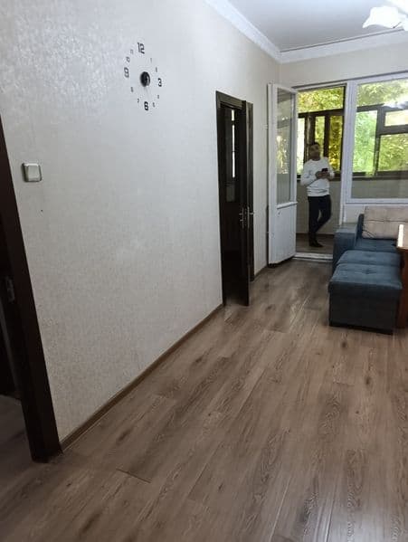 Мирзо Улугбек массив ттз 2 <br />
2 комнатная <br />
2 этаж<