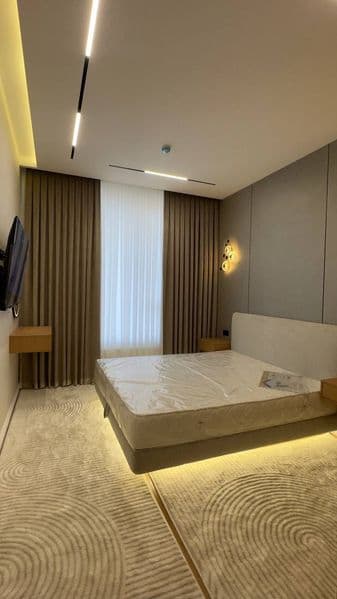 Arenda Jomiy NRG<br />
40kv<br />
10-etaj<br />
$700<br />
+