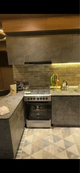 Аренда. Долгосрочная, есть, двор большой, топчан. Пишите в т — фото 2