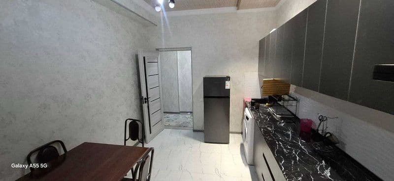 Аренда шикарная 1-комнатная квартира <br />
<br />
Район: Юн — фото 4