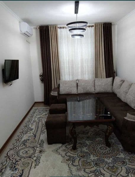 АРЕНДА - 1/4/9.<br />
ул. Махтумкули<br />
Ориентир: с/т МАК