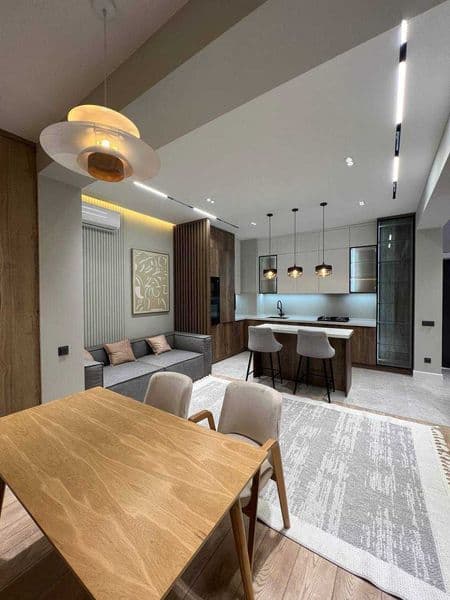 Жилой комплекс: Nest One<br />
Комнат: 3<br />
Этаж: 2<br />