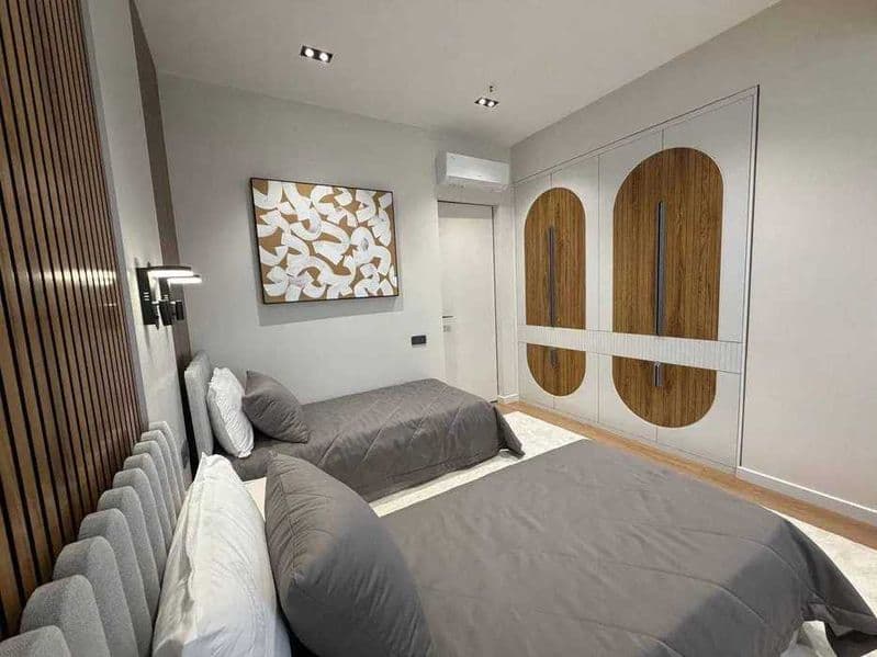 Характеристики:<br />
Новостройка<br />
Этаж: 6 из 25<br />
 — фото 5