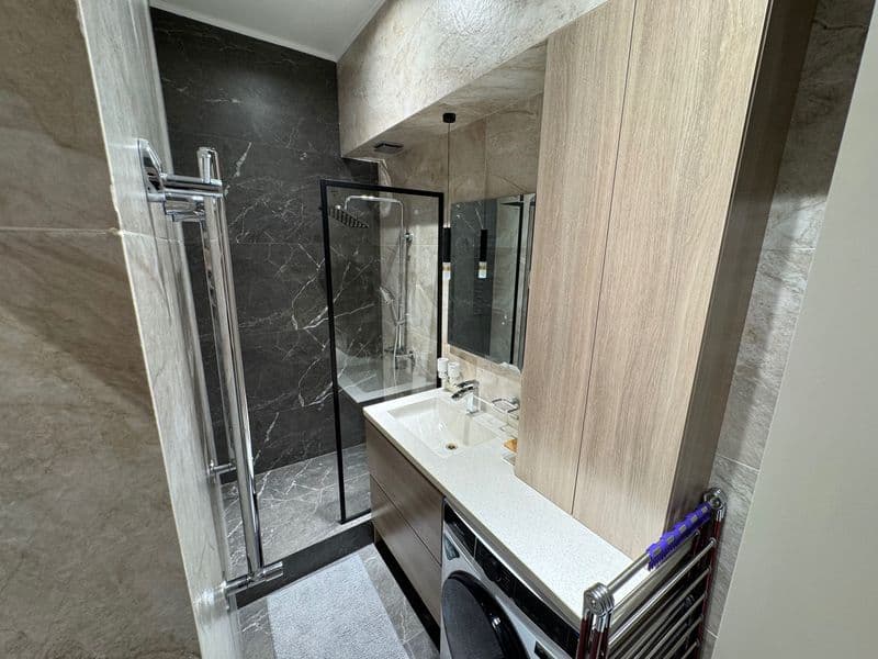 65 м² | 7 этаж<br />
Новый ремонт, никто не жил<br />
Веранд — фото 2