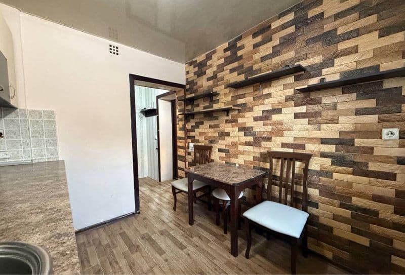 Сдаю 1 комнатнаю квартиру на длительный период, квартира чис — фото 2