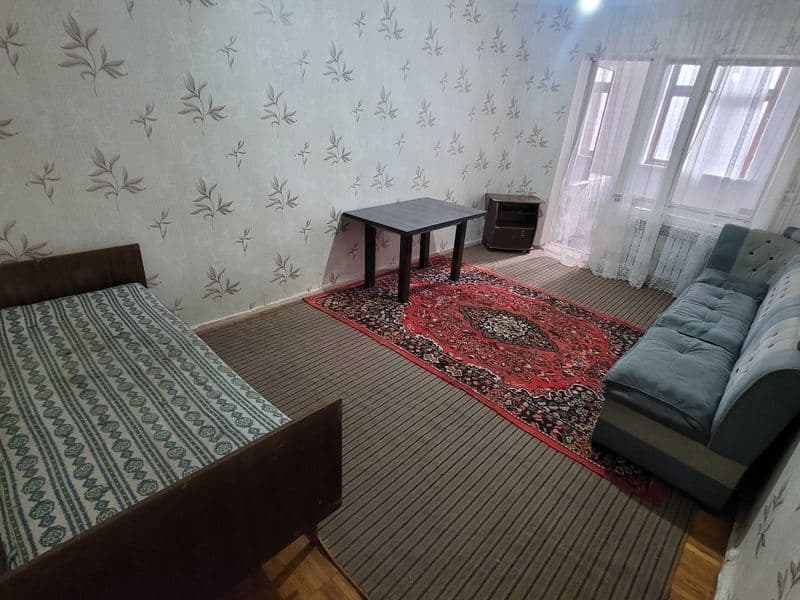 Аренда квартиры Дустлик 1<br />
2-х комнатная, 3-й этаж,стир